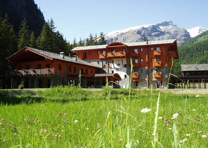 Hotel 4 stelle: Le Rocher Hotel